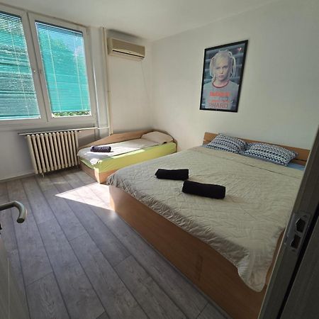 City Center Apt Wfree P Üsküp Dış mekan fotoğraf