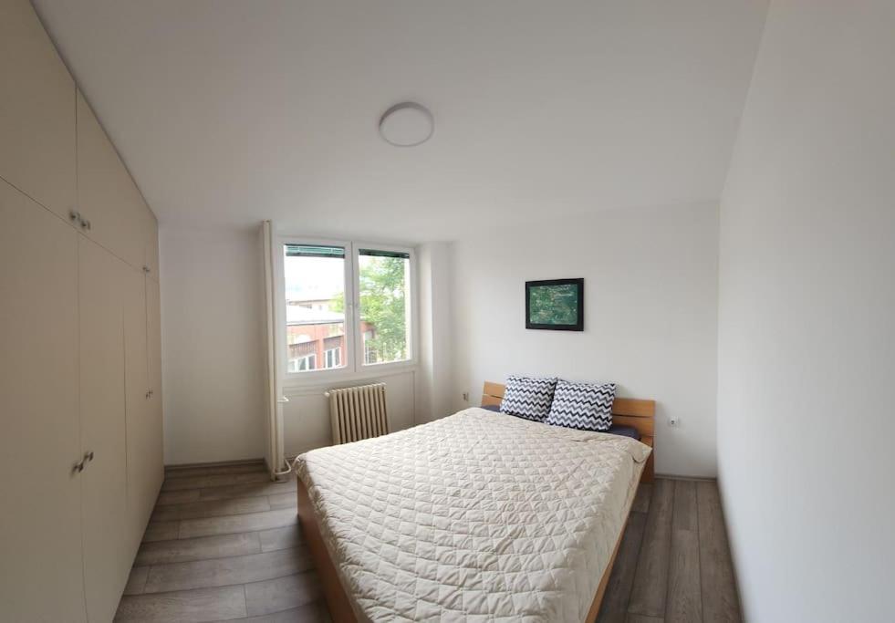 City Center Apt Wfree P Üsküp Dış mekan fotoğraf