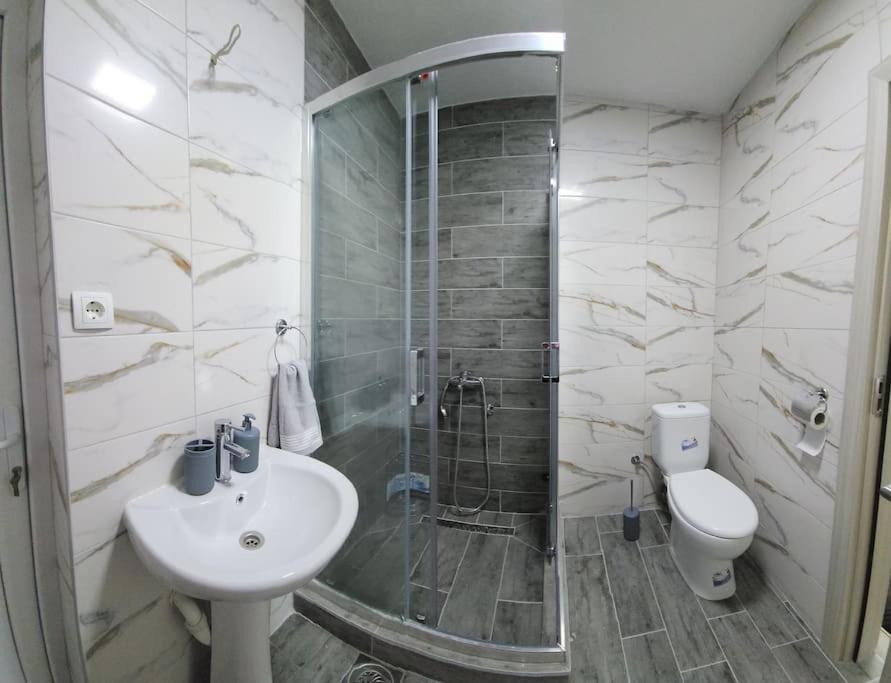 City Center Apt Wfree P Üsküp Dış mekan fotoğraf