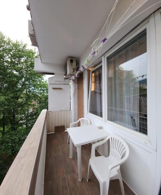 City Center Apt Wfree P Üsküp Dış mekan fotoğraf